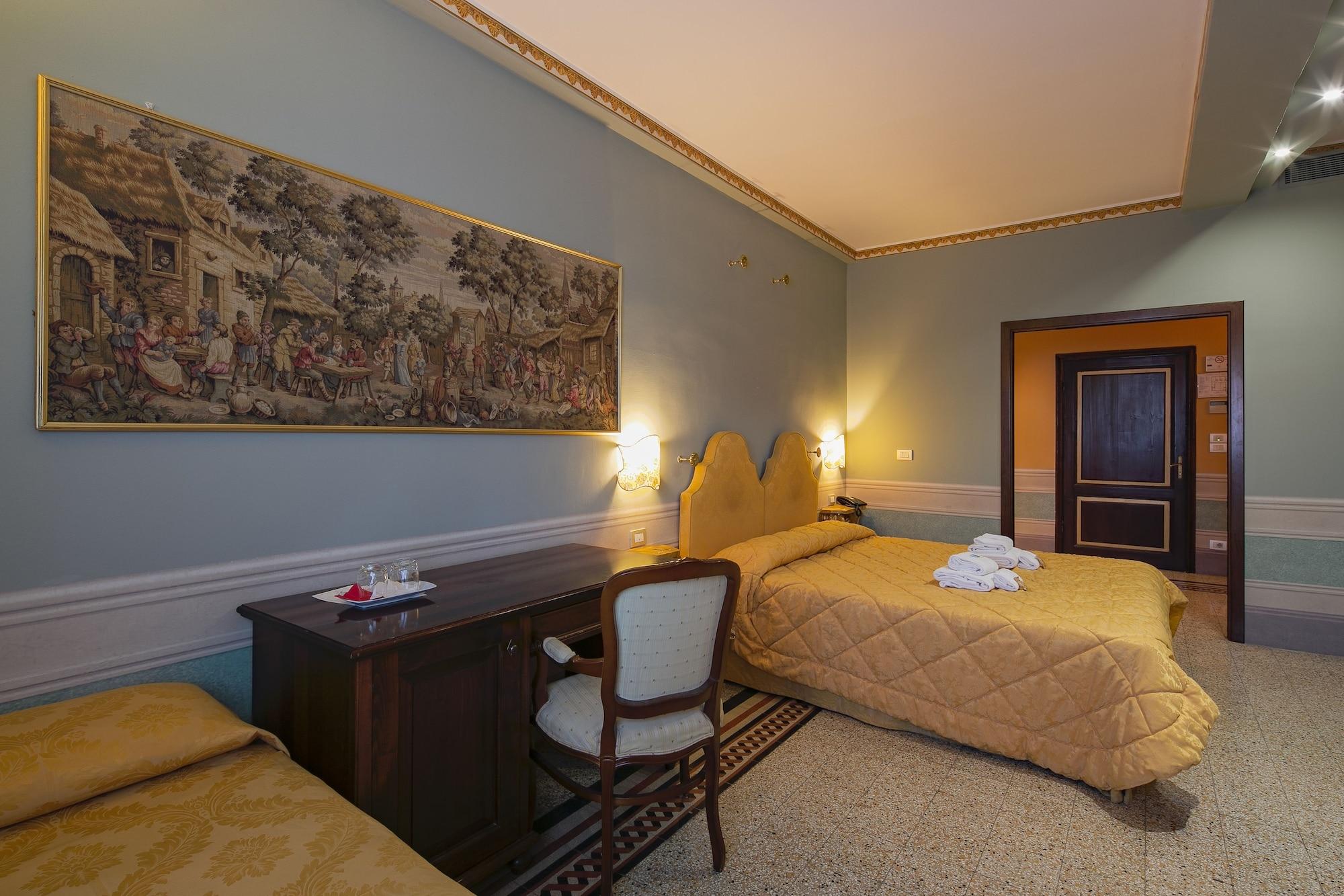 I Portici - Residenza D'epoca 4*